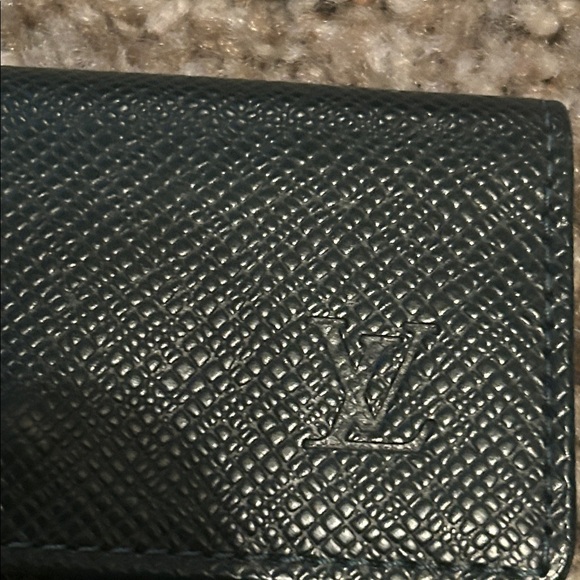 Lv Green Key Holder - Picture 5 of 8